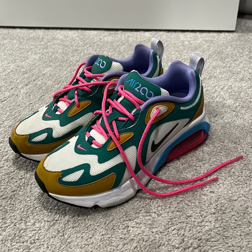 Nike Air Max 200